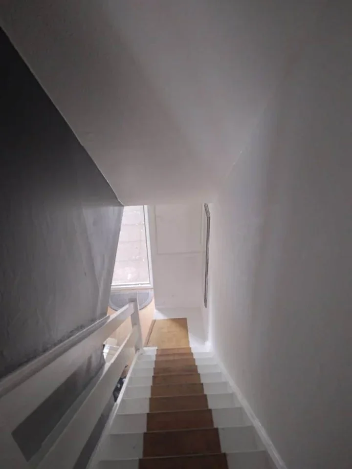 Flat Acacia Road in Greater London