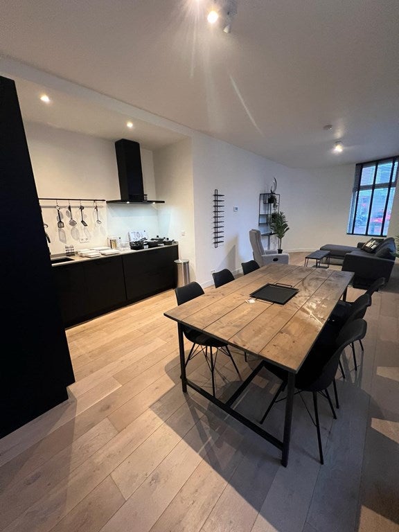 Woning te huur: Johannes Camphuijsstraat, 'S-Gravenhage