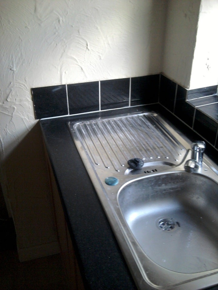 Flat Woodlands Terrace in Gateshead