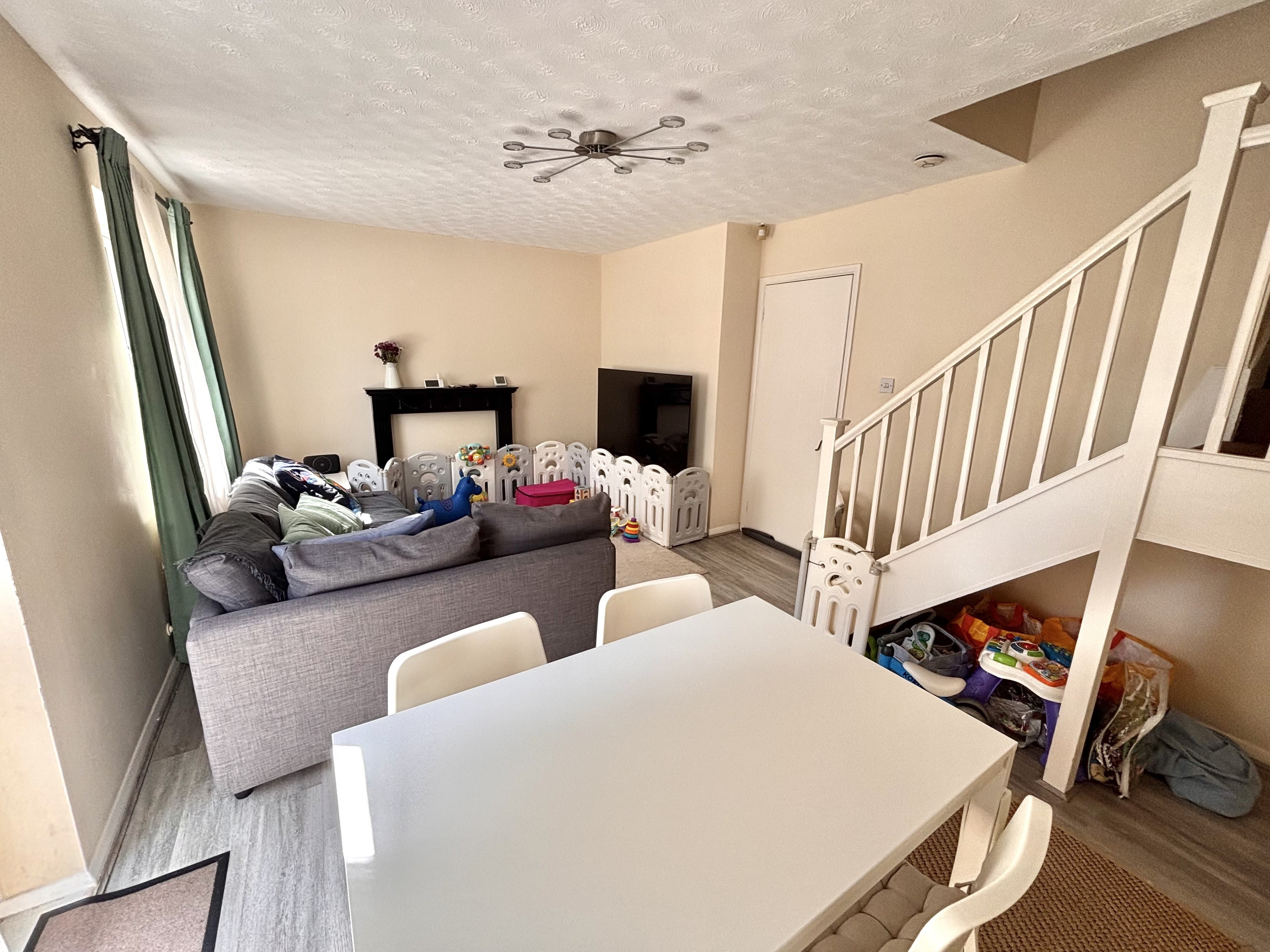 House Moorthorpe Way in Sheffield