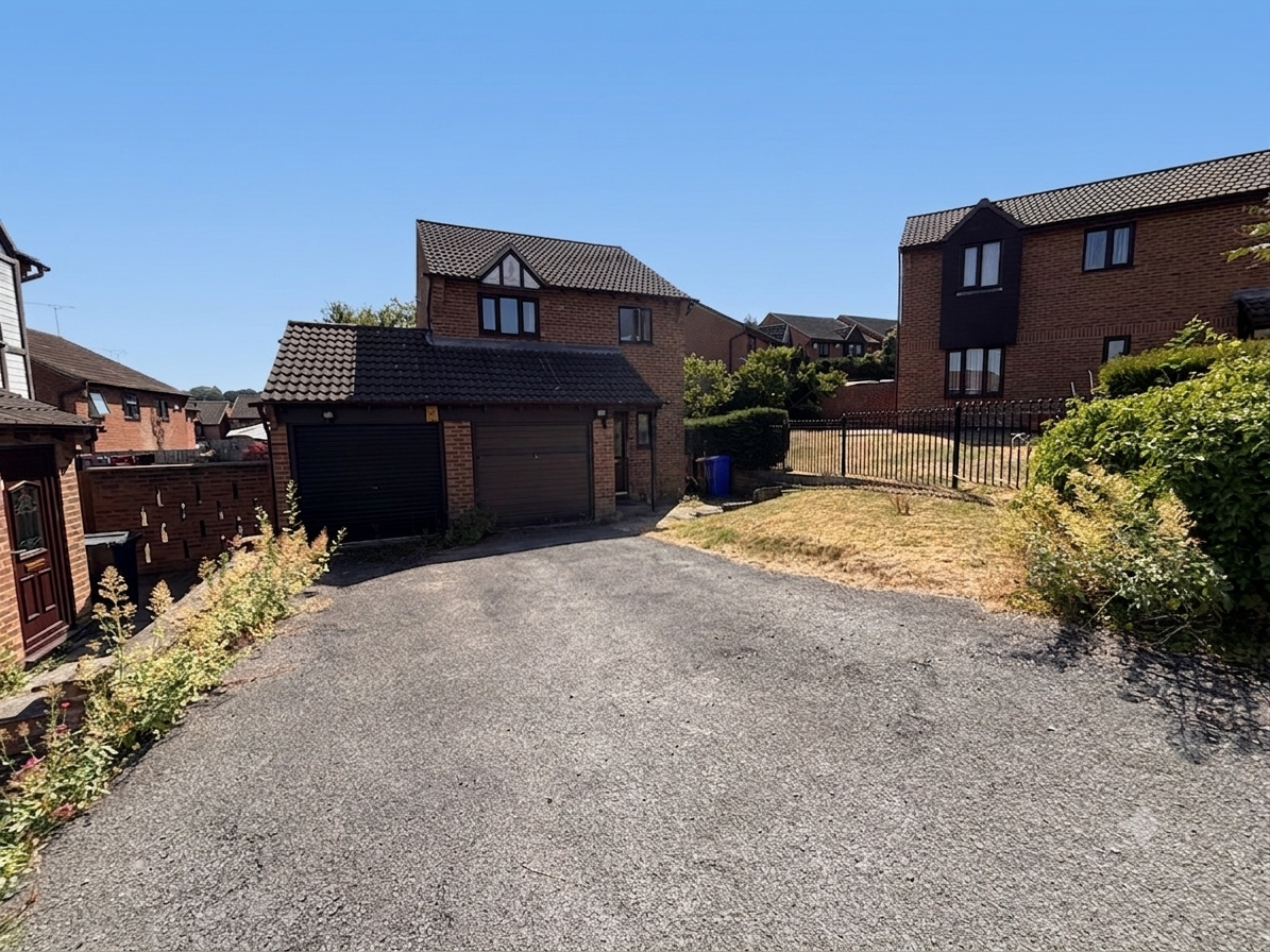House Moorthorpe Way in Sheffield
