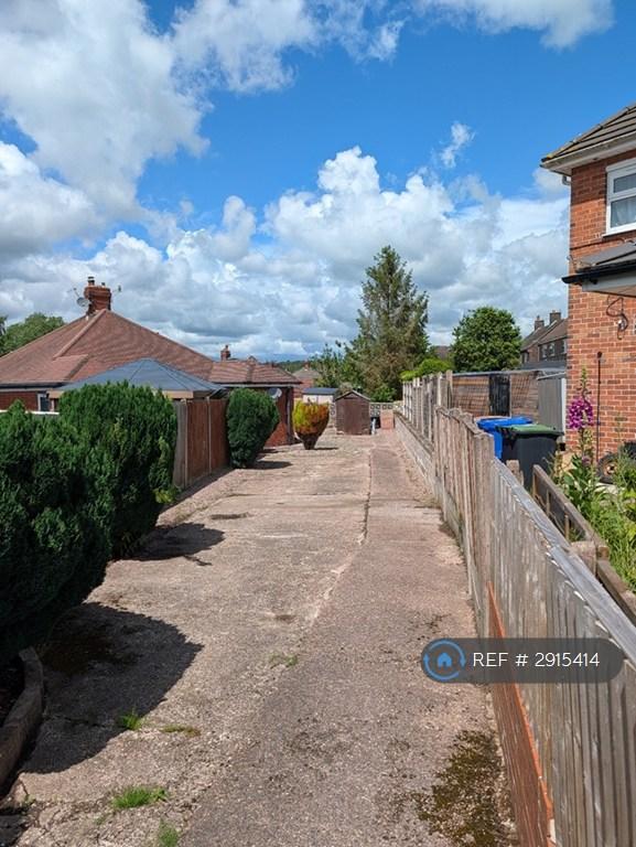 House Parkhead Crescent in Stoke-on-Trent