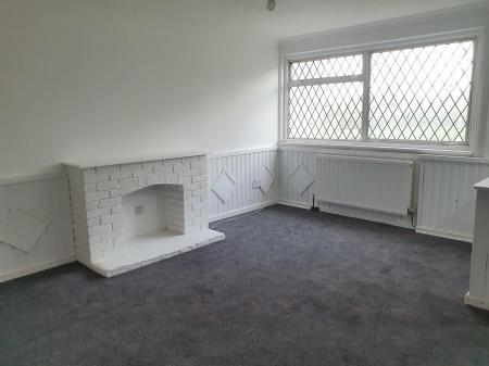 House Thrales Close in Luton
