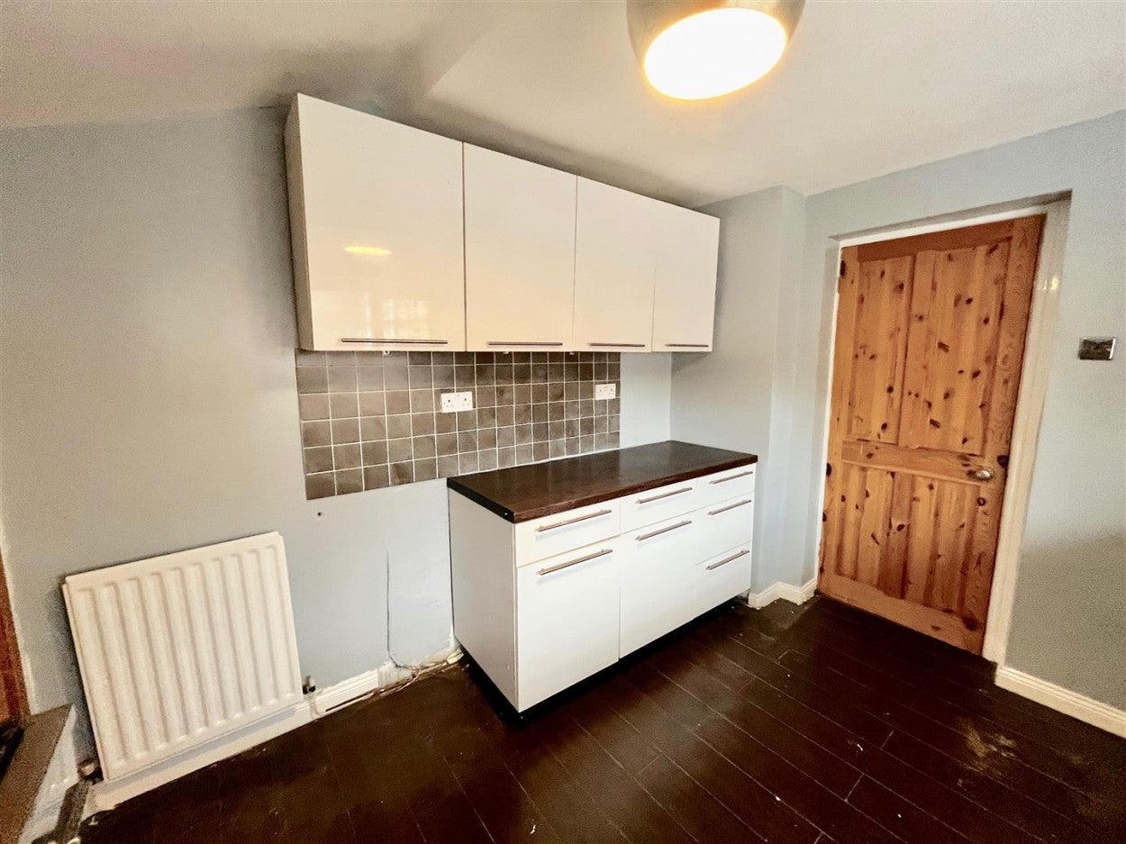 Flat Windsor Avenue in Gateshead