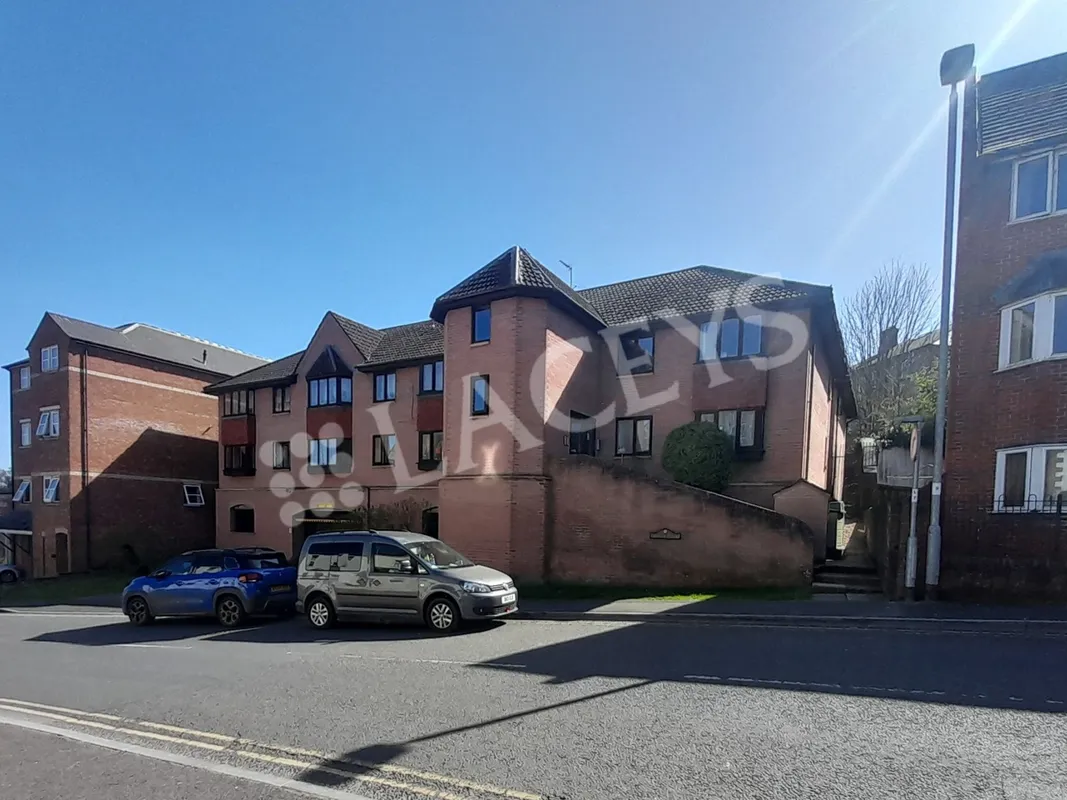 Flat South Street in Yeovil