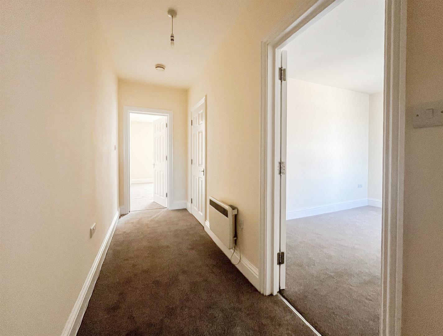 Flat Sackville Road in Rother