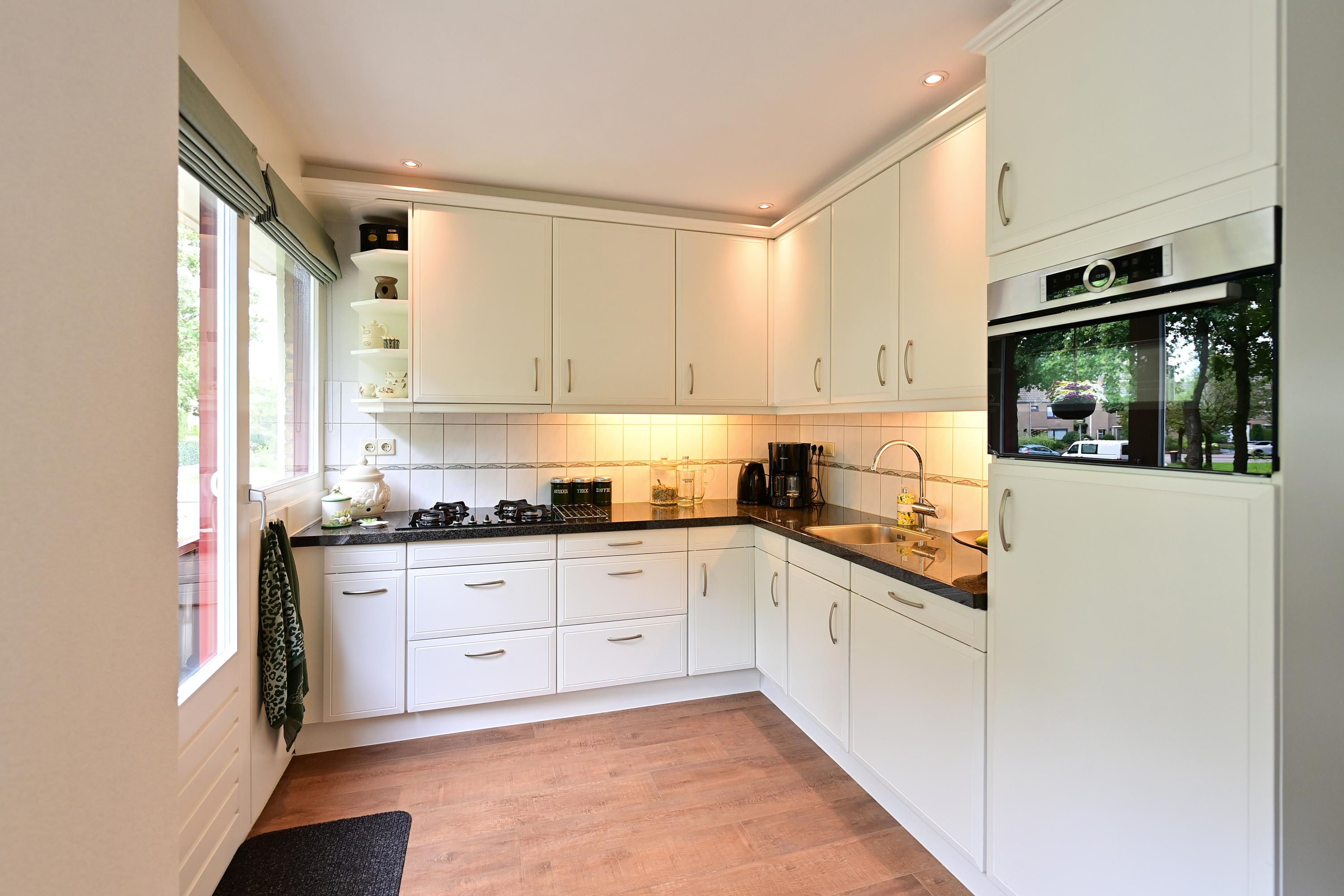 Hoekwoning te koop: Koedijk 14, Huizen
