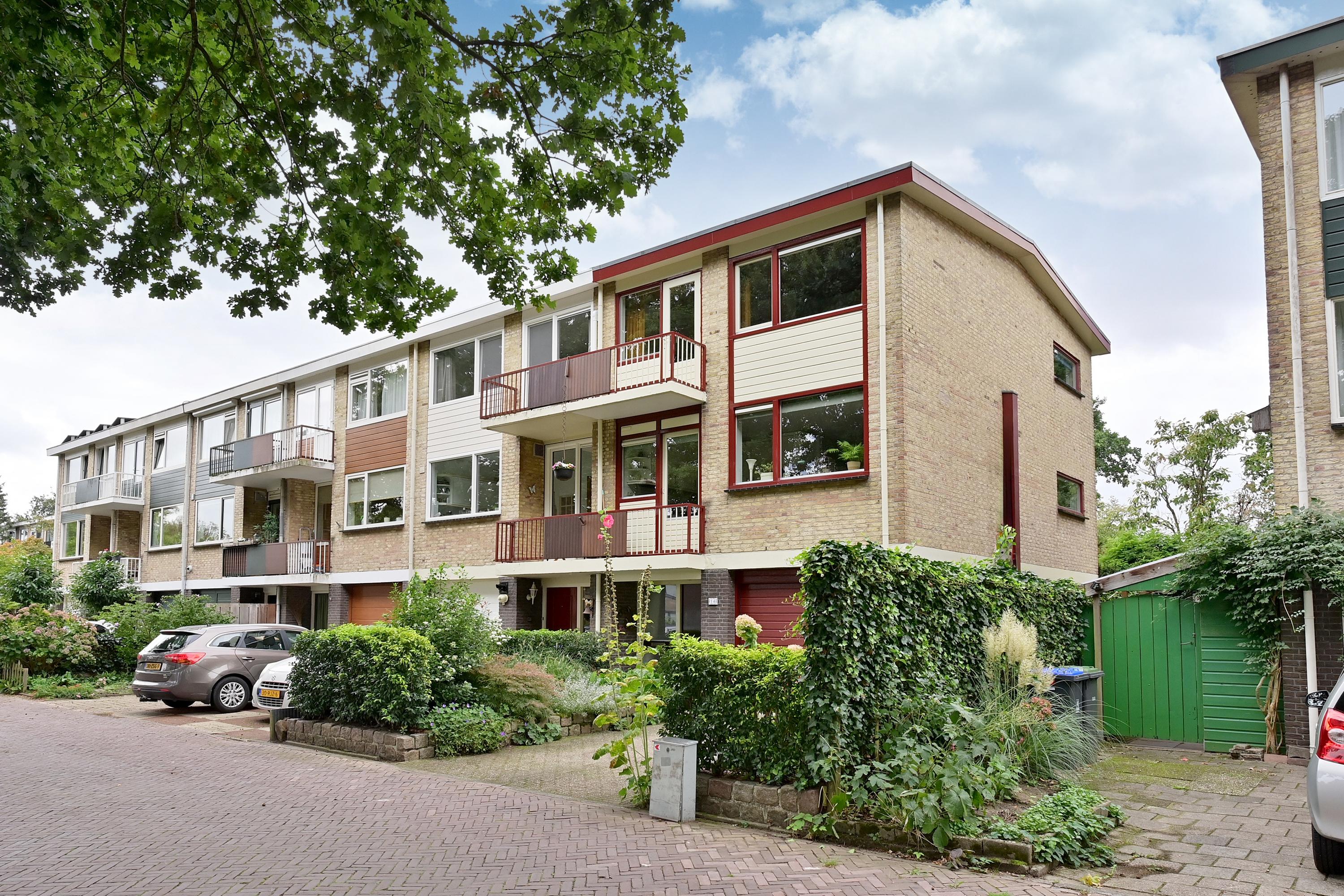Hoekwoning te koop: Koedijk 14, Huizen