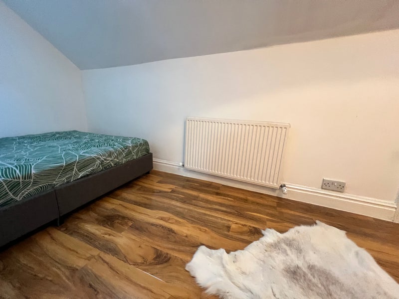 Room Rose Street in Sunderland