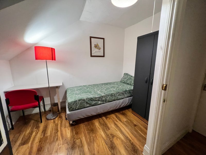 Room Rose Street in Sunderland