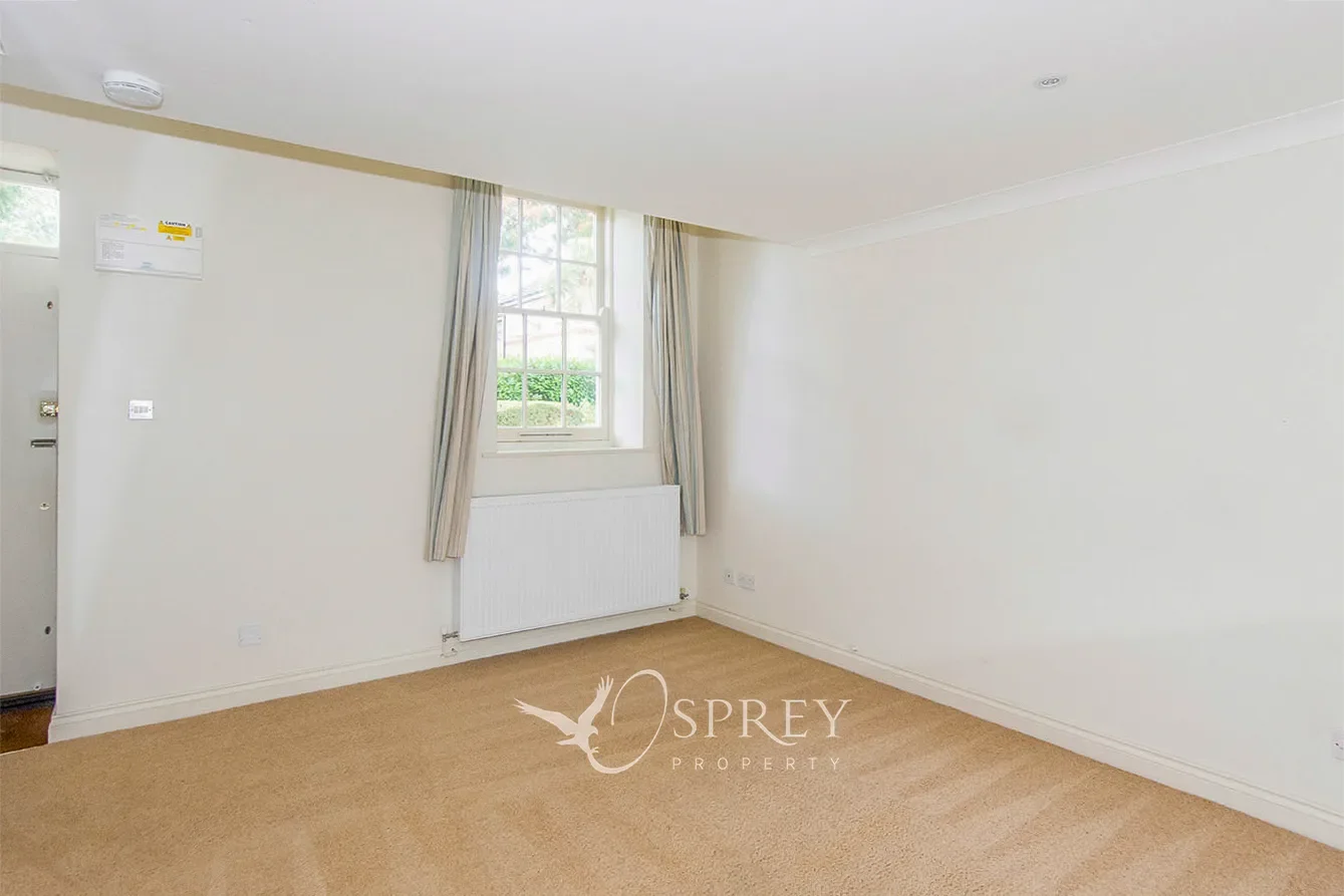 Flat Spurlings in Oundle
