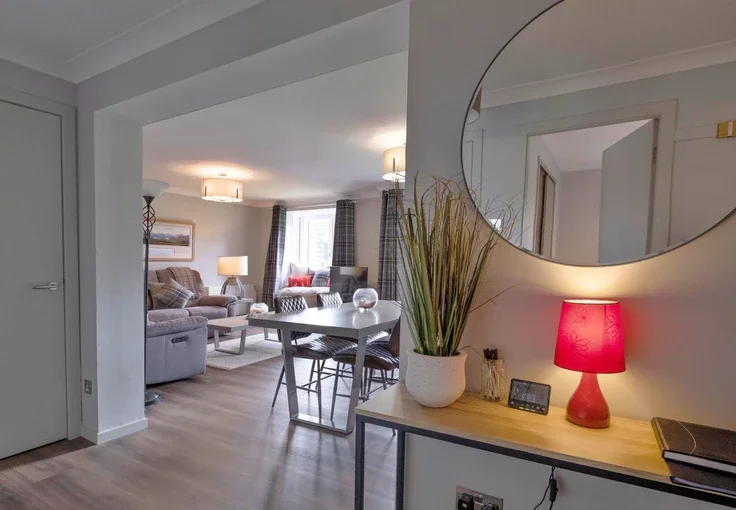 Flat Guthrie Court in Gleneagles