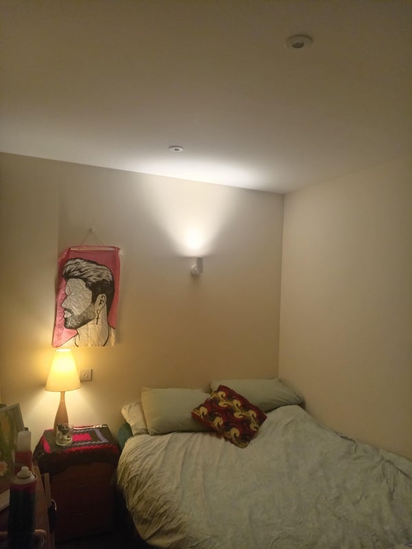 Room Coverton Road in Greater London