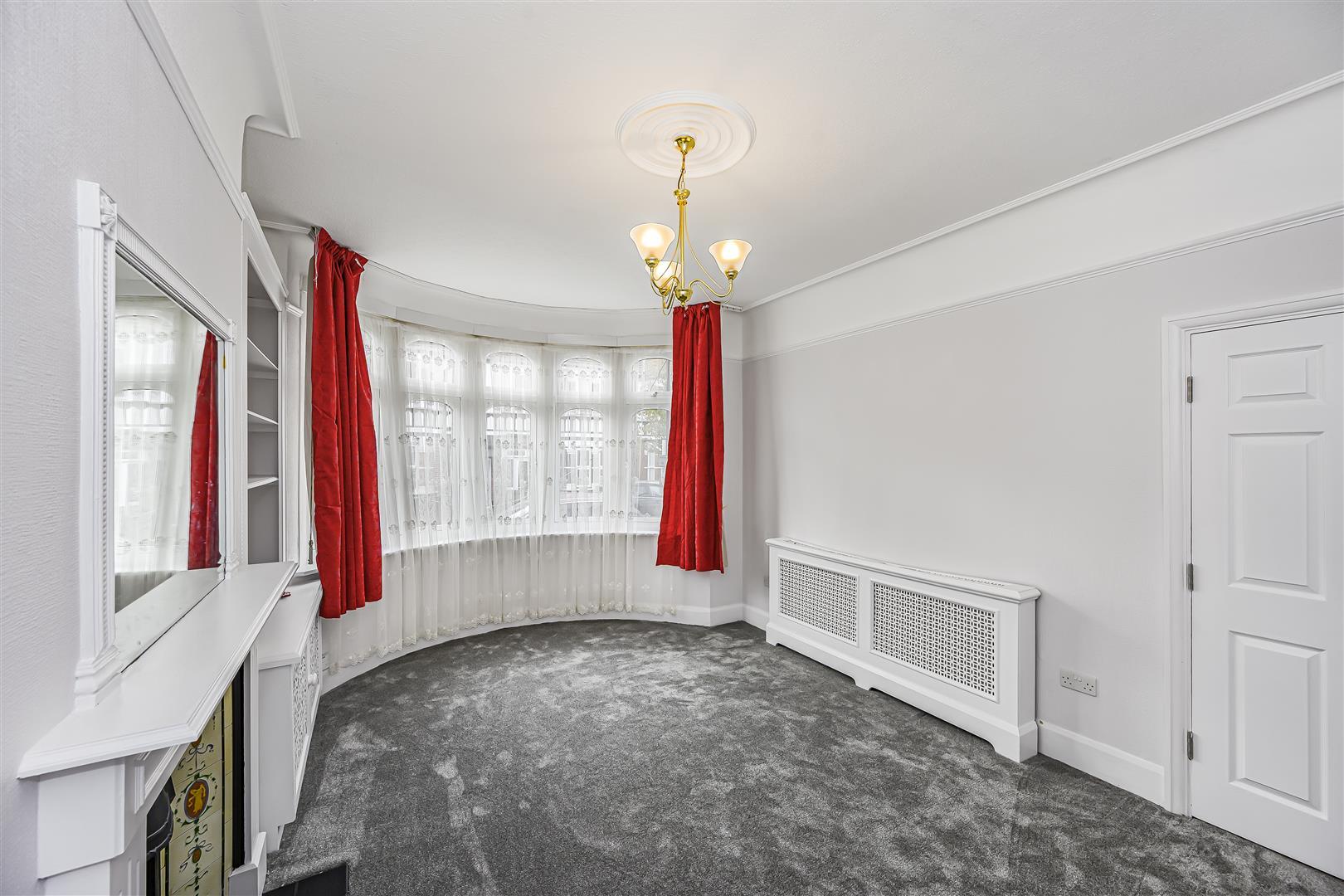 House Woodstock Road in Greater London
