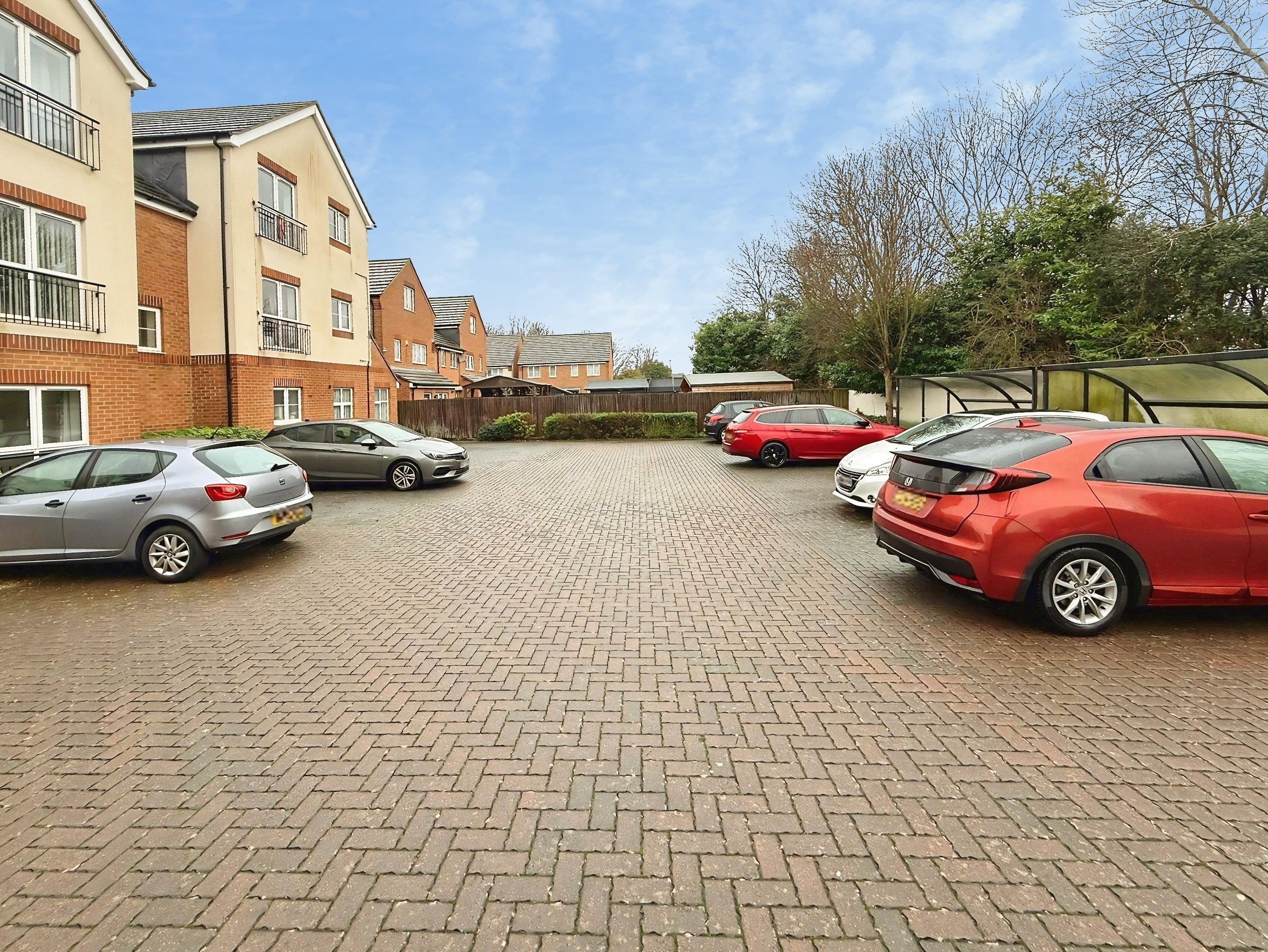 Flat Frederick Drive in Peterborough