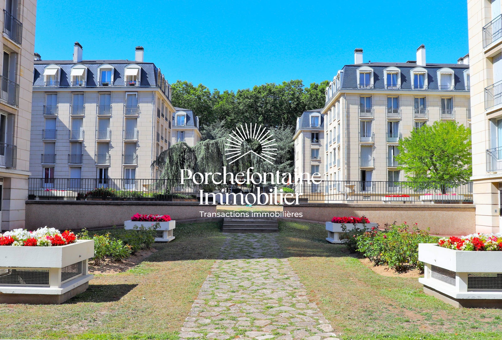 Flat Avenue de Paris in Versailles