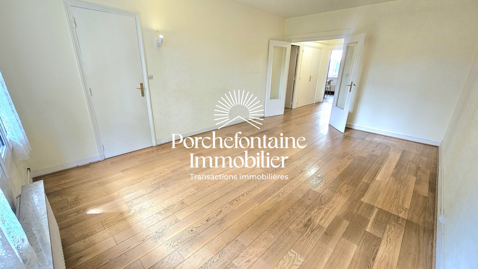 Appartement Avenue de Paris à Versailles