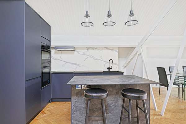 Flat Lea Bridge Road in Greater London