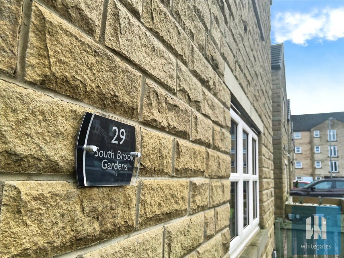 House Southbrook Gardens in Kirklees