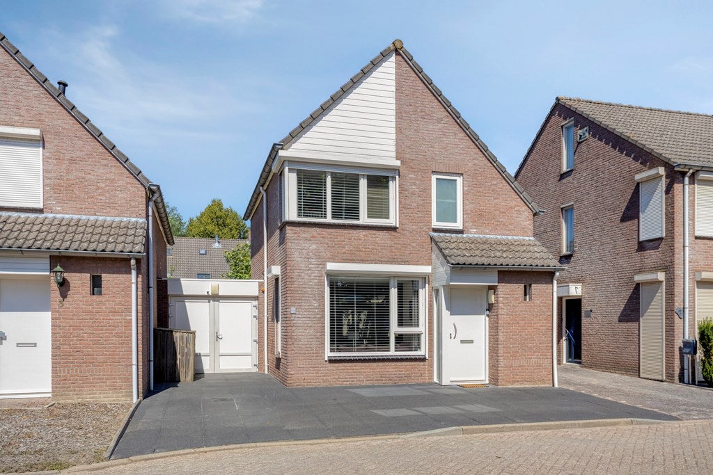Huis De Heggemus 5 in Budel