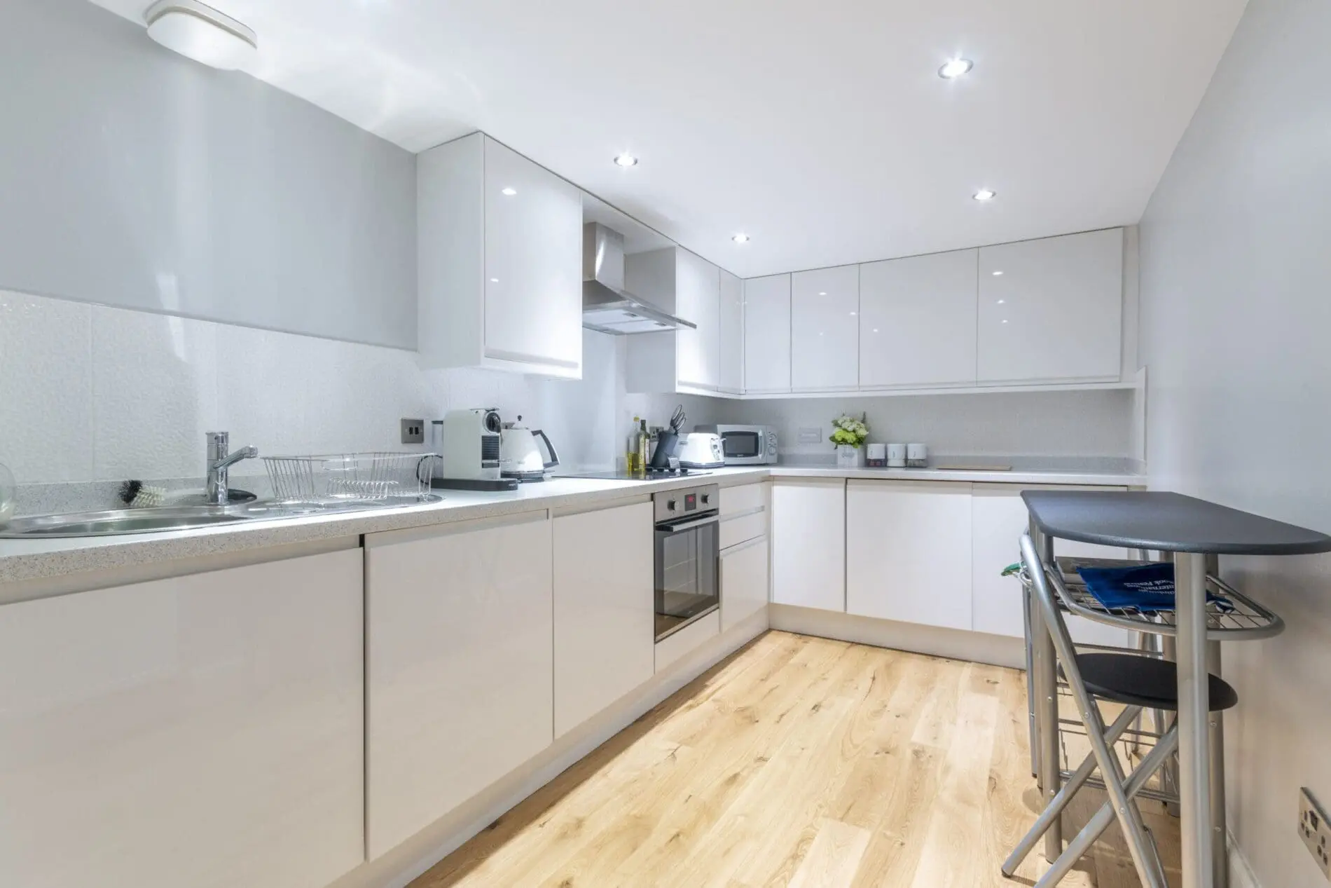 Room Dundonald Street in City of Edinburgh