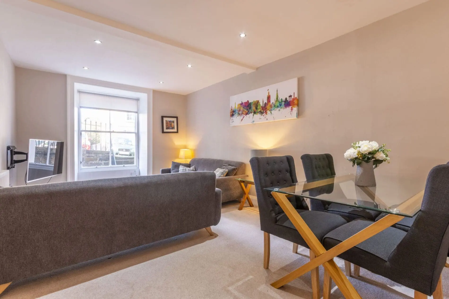Room Dundonald Street in City of Edinburgh