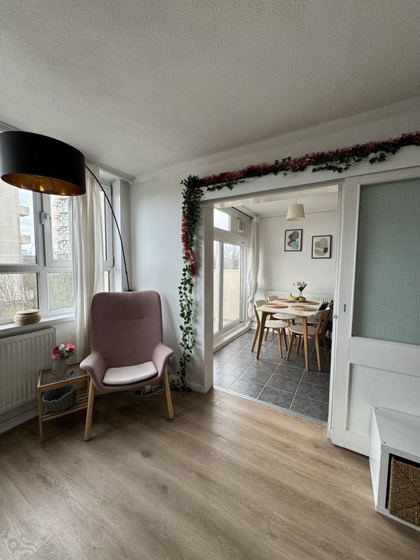 Room Lingham Street in Greater London