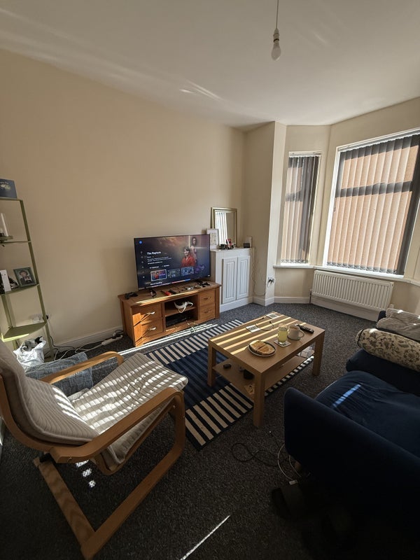 Room Blenheim Avenue in Manchester