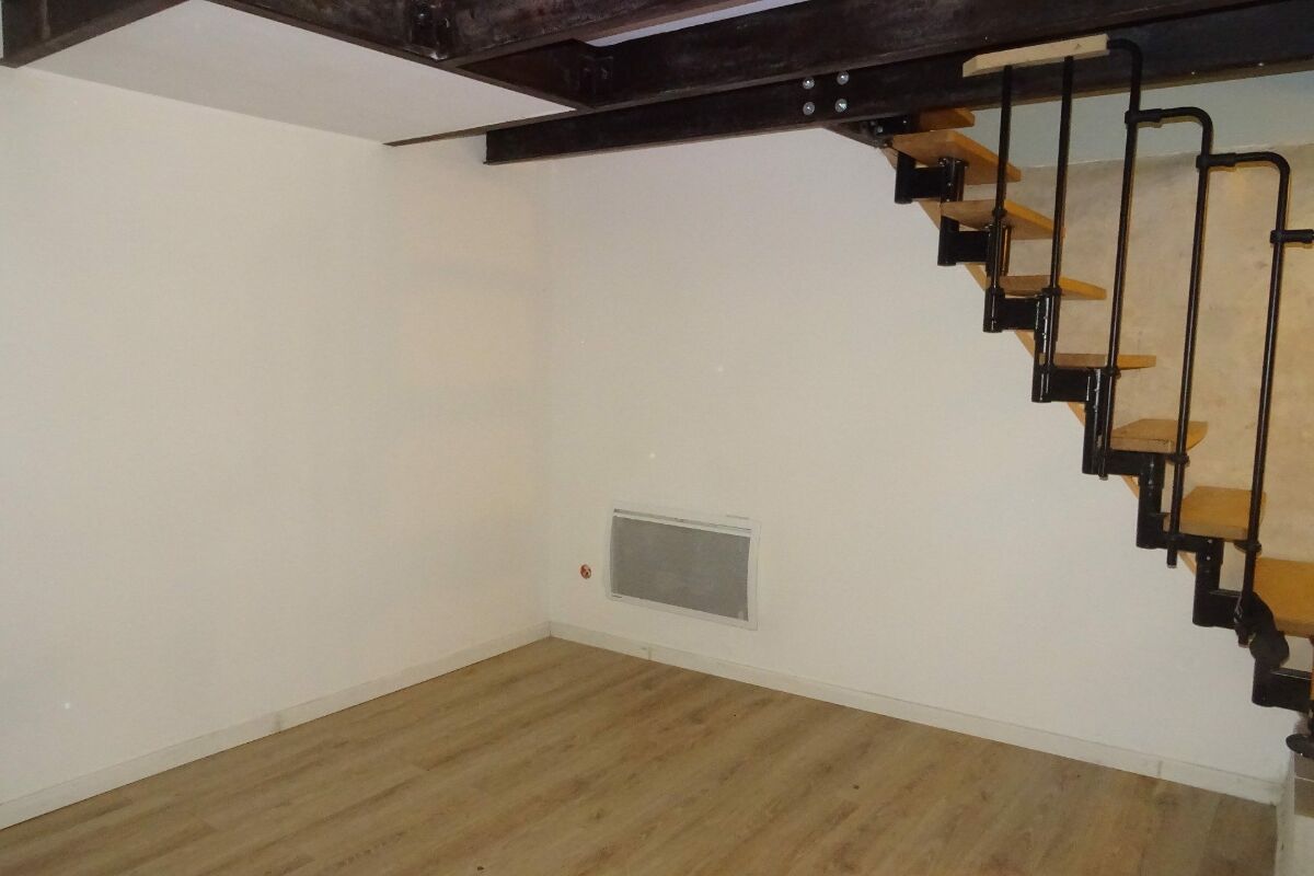Flat Place Jean Jaurès in Tournon-sur-Rhône