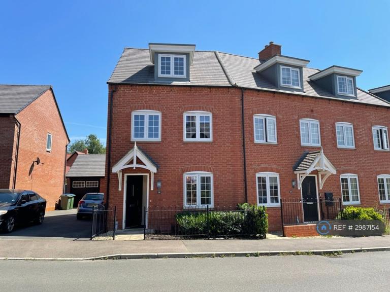 House Stocks Close in Winslow