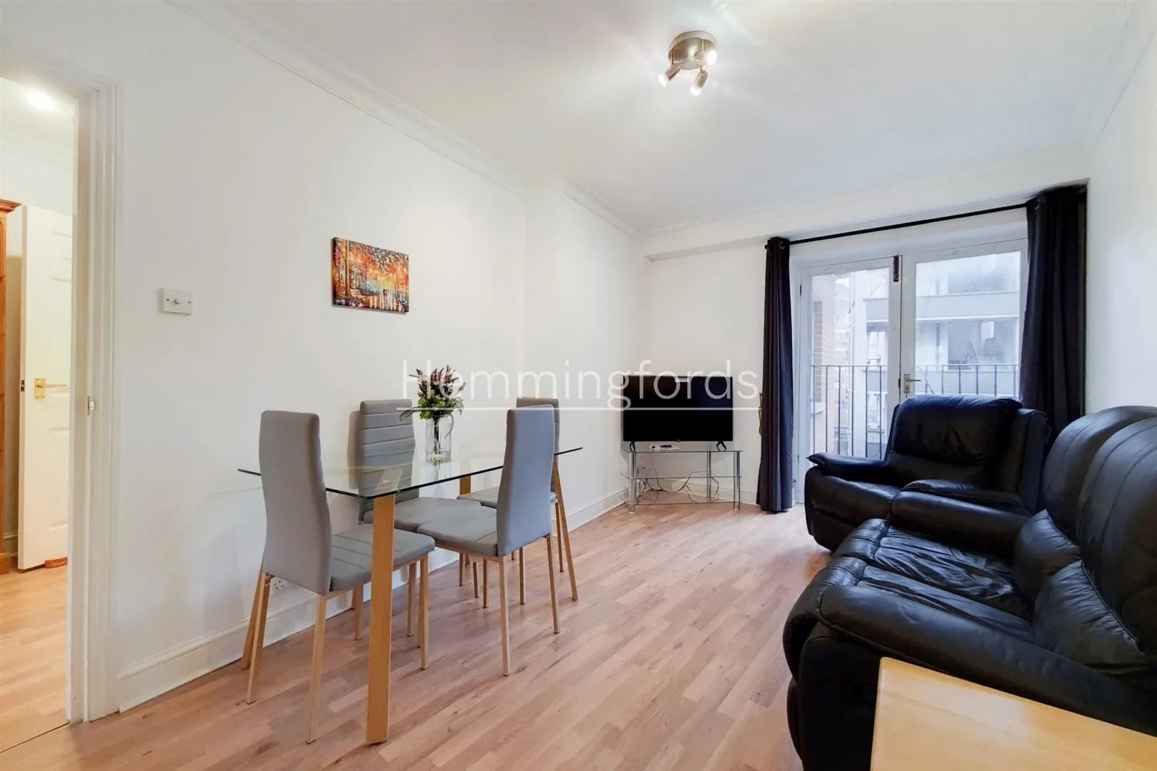 Flat Farringdon Road in Greater London