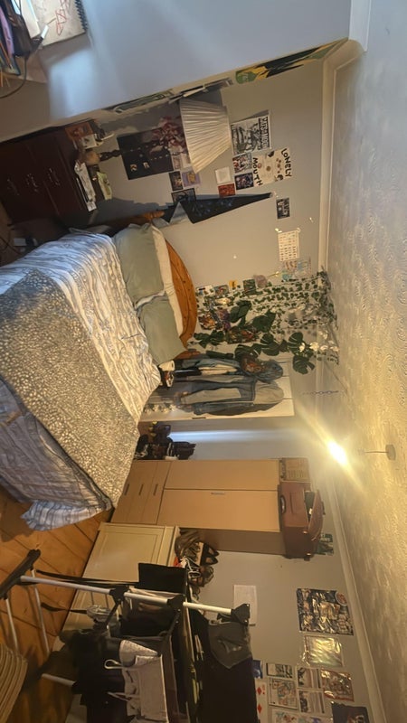 Room Wallscourt Road South in Bristol