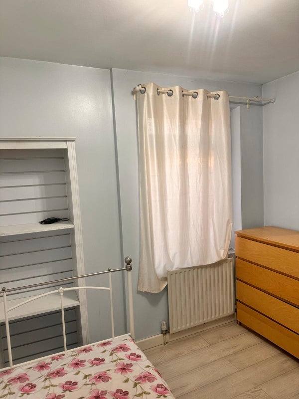 Room Jephson Road in Greater London