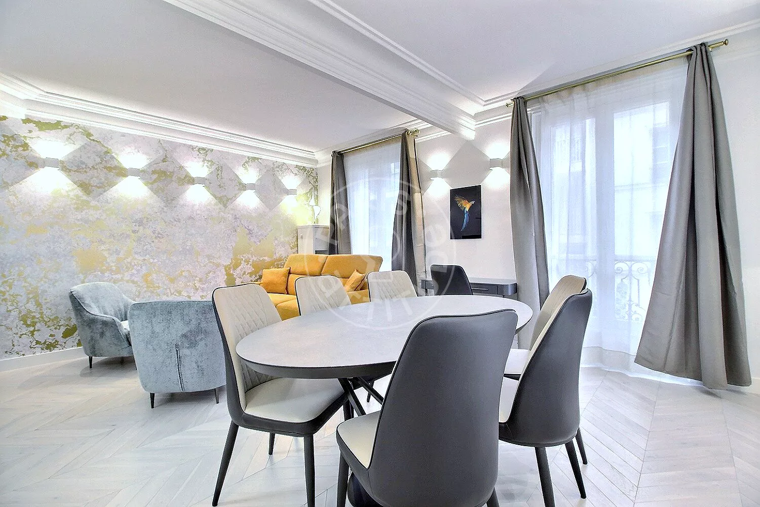 Appartement Rue Duvivier à Paris