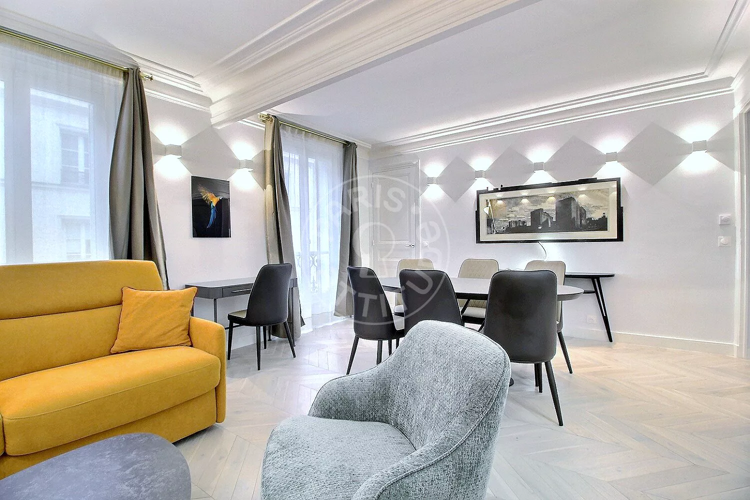 Appartement Rue Duvivier à Paris