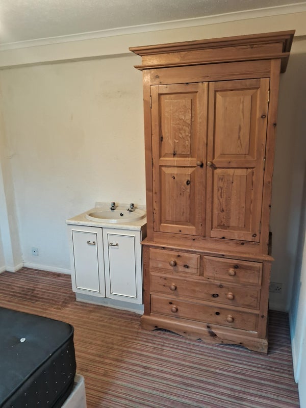 Room Laburnum Drive in Chelmsford