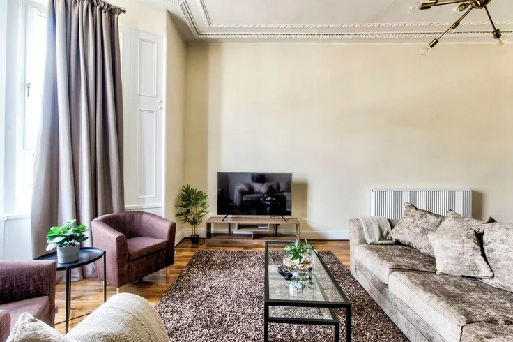 Flat Kenmure Street in Glasgow
