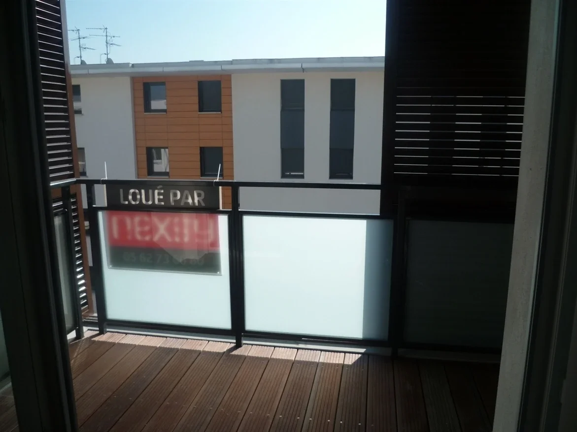 Flat Rue Pierre Cazeneuve in Toulouse