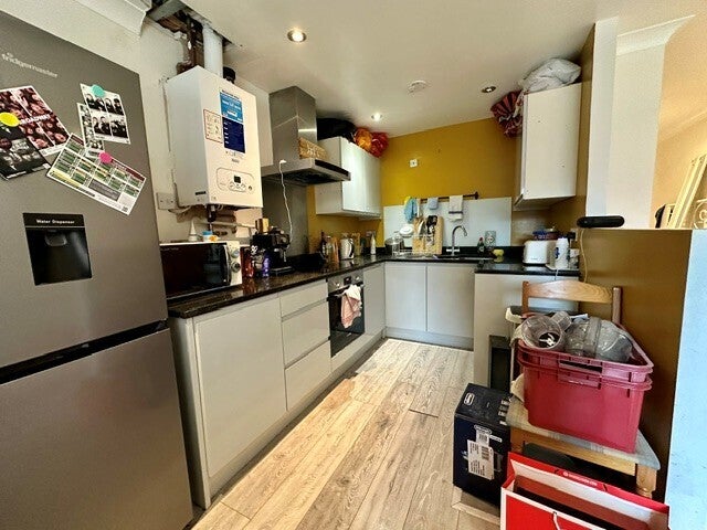 Flat Saint Clement Street in Winchester