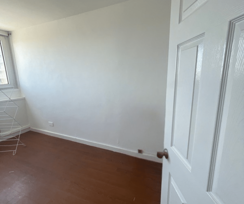 Room Wrotham Road in Greater London