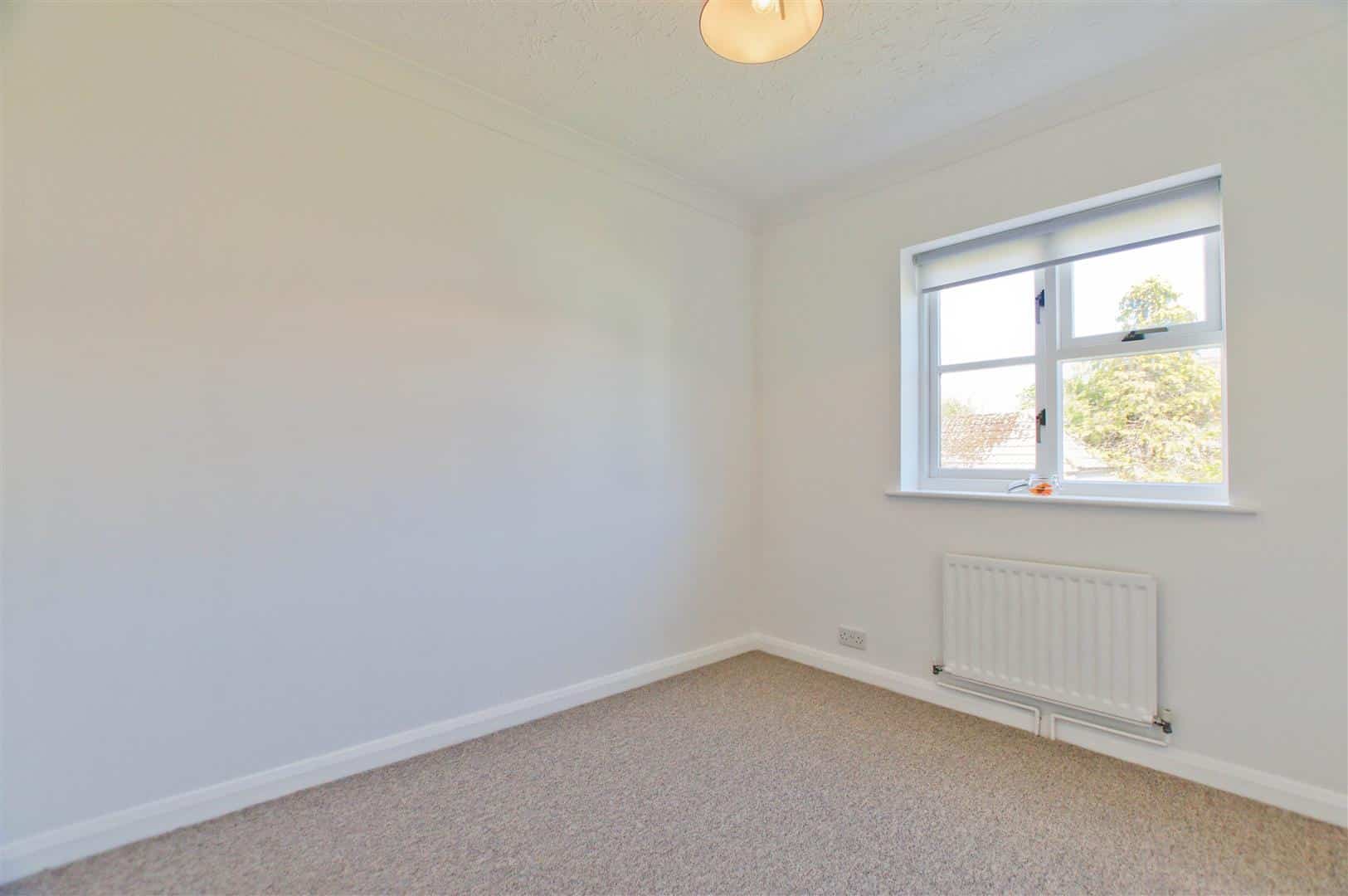Flat Fishbourne Road East in Chichester