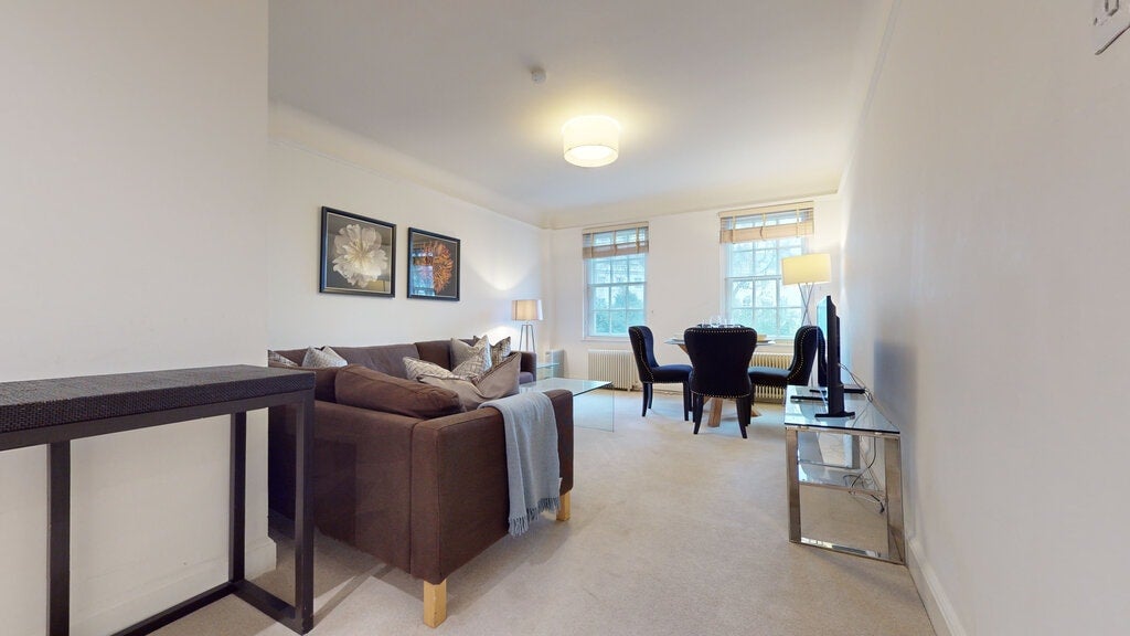 Flat Fulham Road in Greater London