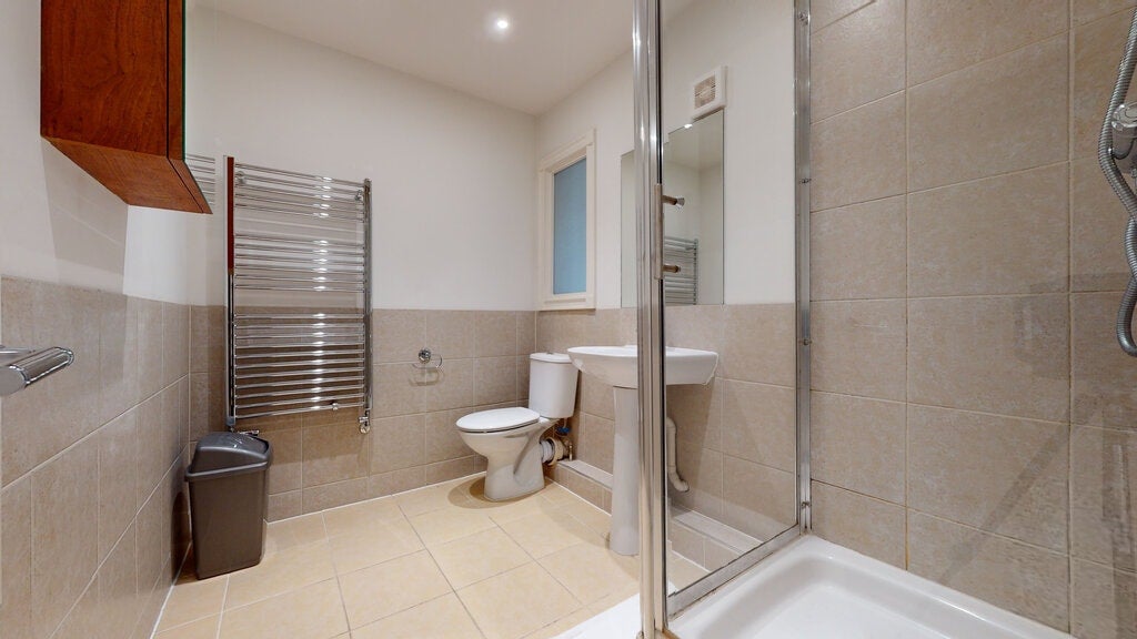 Flat Fulham Road in Greater London