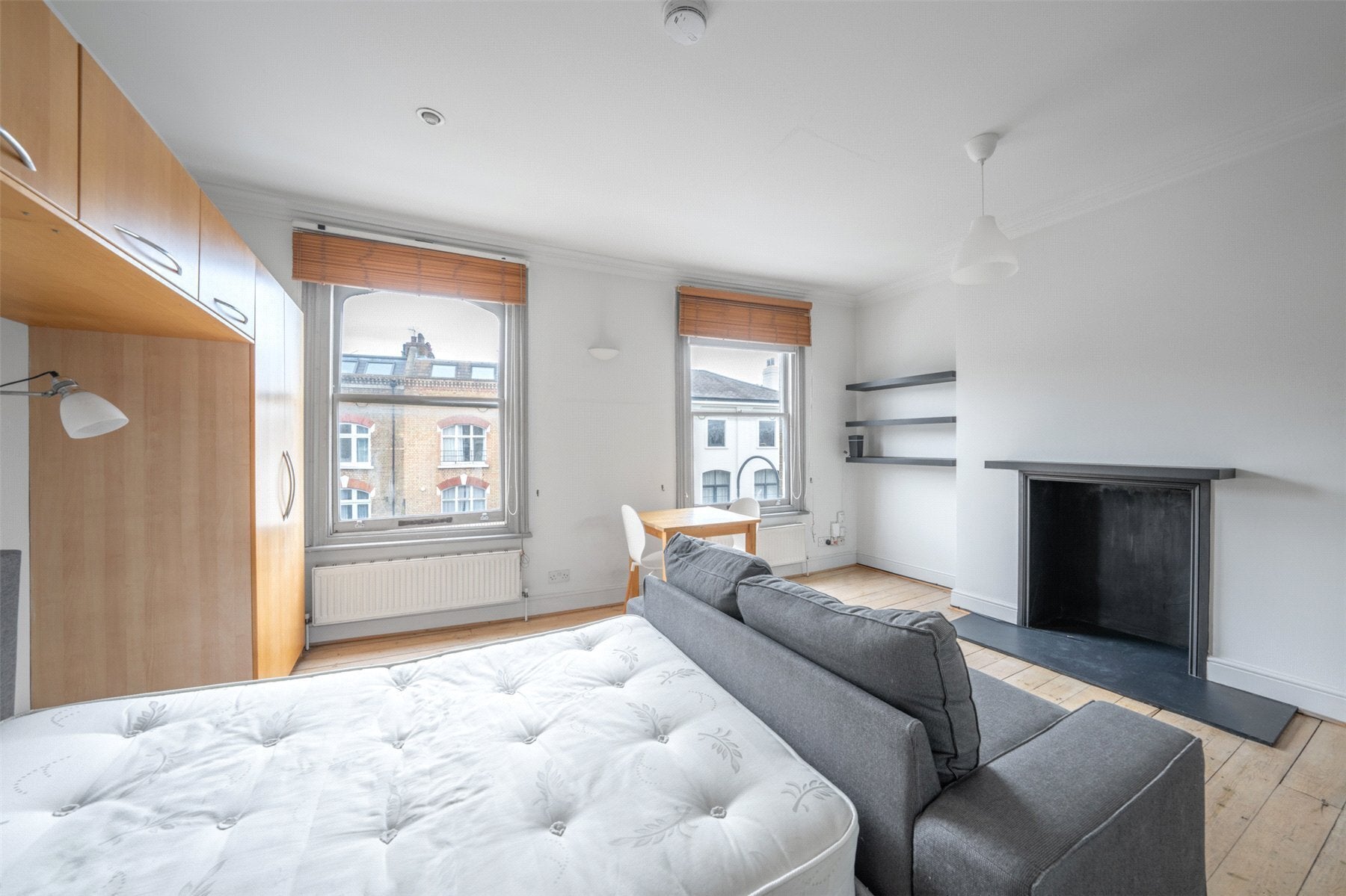 Flat Regent's Park Road in Greater London