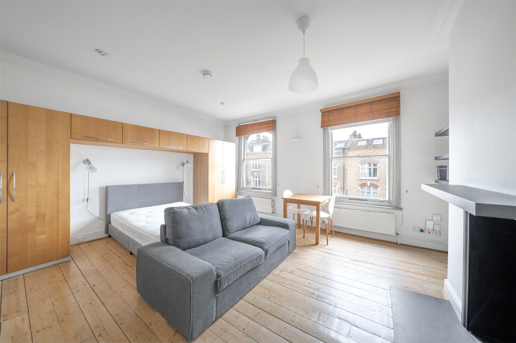 Flat Regent's Park Road in Greater London