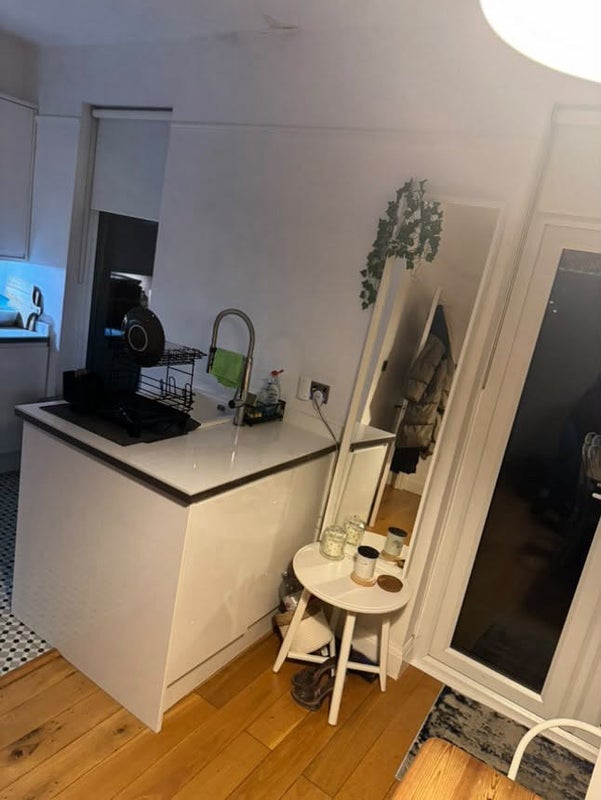 Room Helmsdale Road in Greater London