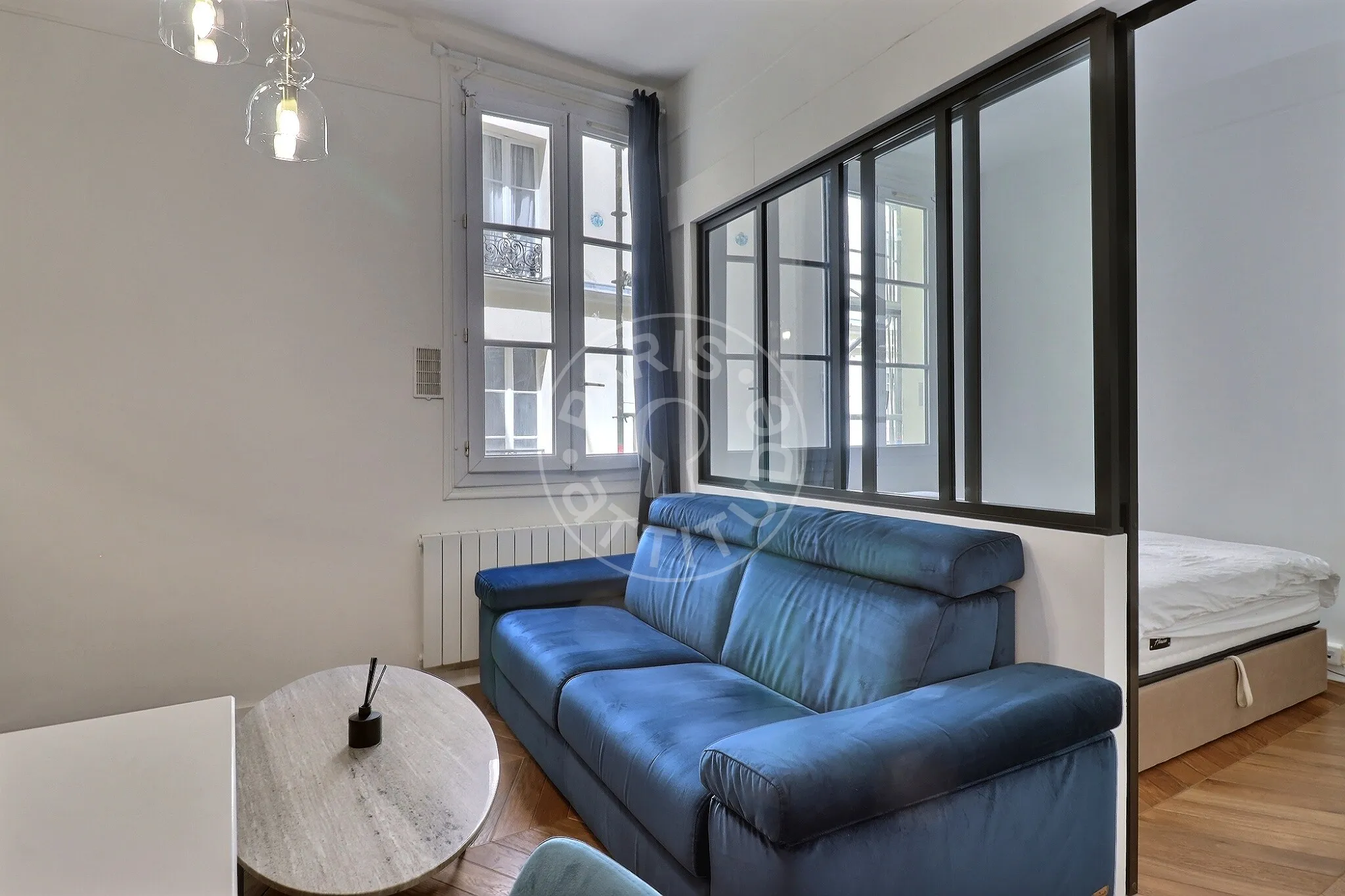 Flat Rue Greneta in Paris