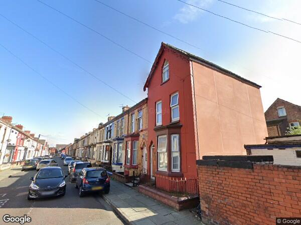 Room Church Road West in Liverpool