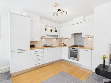 Flat Holywell Drive in Warrington