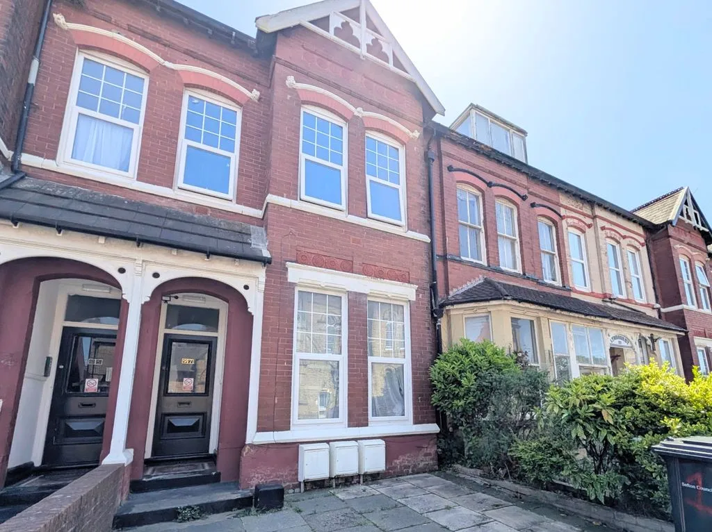 Flat King Street in Southport